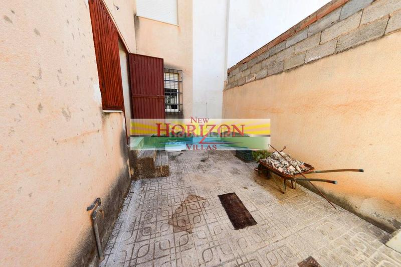 Foto cd48d5f8-7f2e-4bc8-b5e7-e20acfe4f7e7. Casa in Zurgena