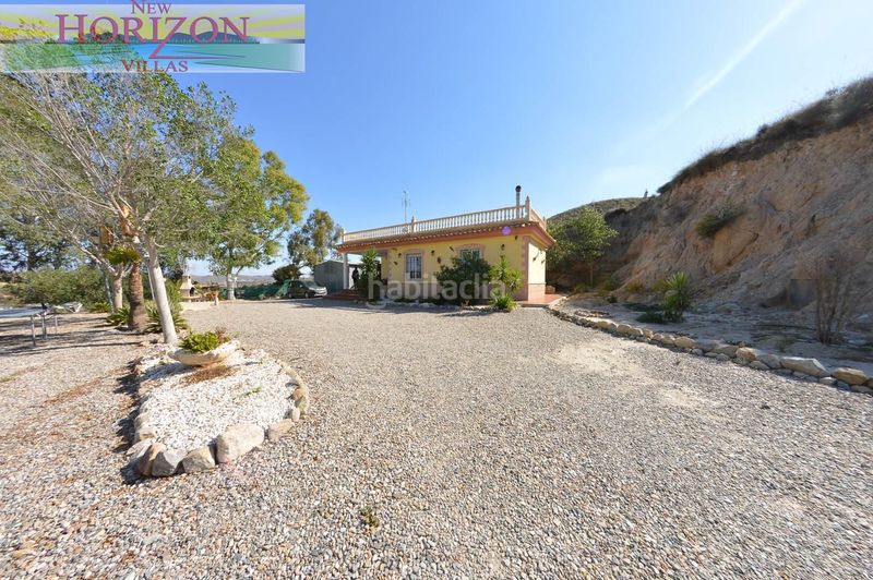 Foto 500c50d9-f74c-44a8-9359-df2da3c6b261. Casa a Zurgena