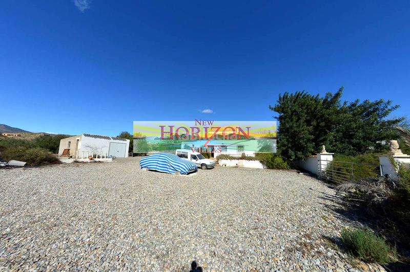 Foto 793b6dff-cfd9-4e38-a12f-62b3ef3b78f9. Casa a Albox