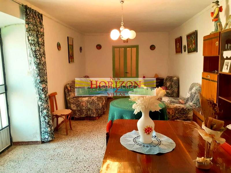 Foto d5fe1d30-350d-4c8c-852f-83750c4e9fc5. Mas dans Oria