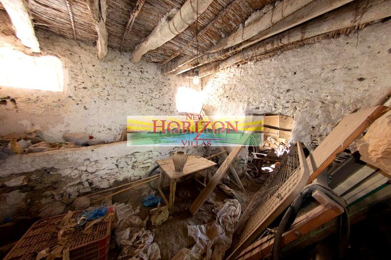 Foto dda78edd-019b-48e9-86cd-561ee1a2691c. Casa in Lubrín