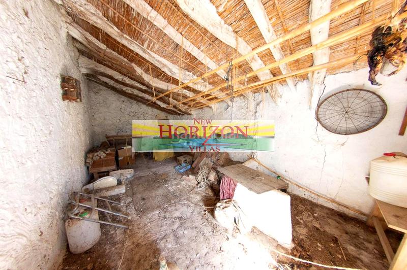 Foto fc1f02e4-888c-4ee8-aa77-ced9a44b6786. Casa in Lubrín