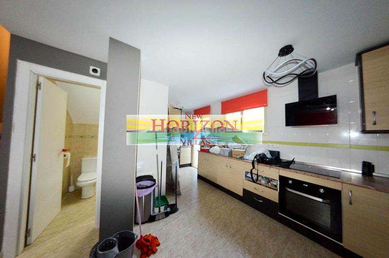 Foto 3367bbbd-3d37-4118-abec-c25c729e366d. Pis a Zurgena