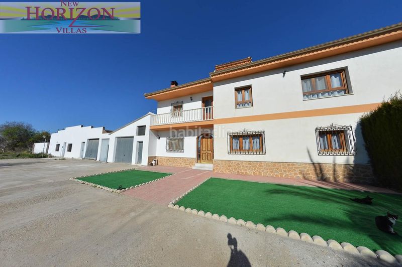 Foto 440021f0-7c58-4f4c-81a9-25546d83f908. Casa  de campo con 2 plantas en Albox