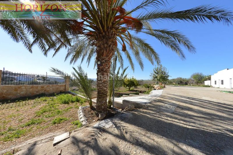 Foto fbbb7332-02ec-4f02-9f0e-2bbe45d9390e. Casa  de campo con 2 plantas en Albox