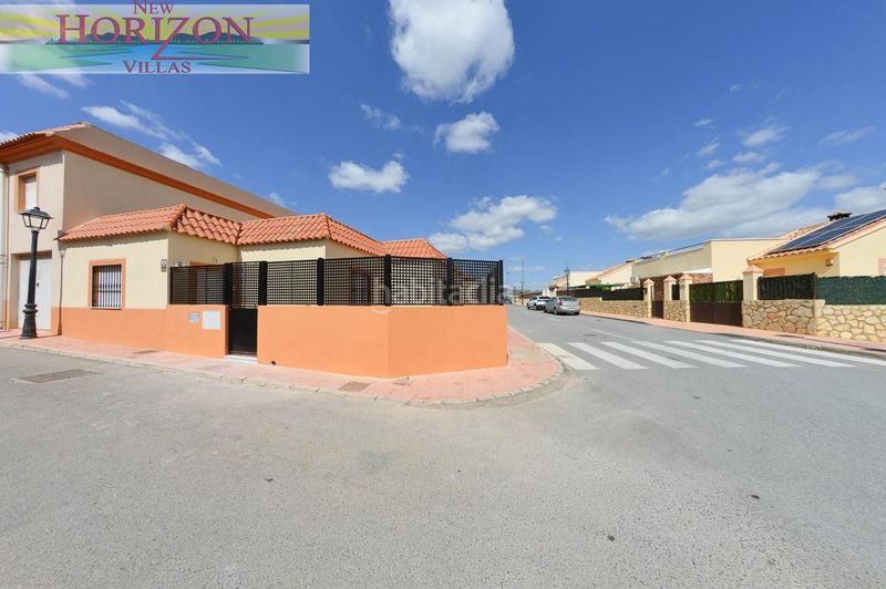 Foto fe4c9acb-a7f9-4e0f-aea9-32d0f6c978a1. Casa a Zurgena