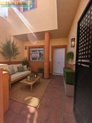 Zweistöckige Wohnung in Zurgena. Dúplex recién renovado en la alfoquia