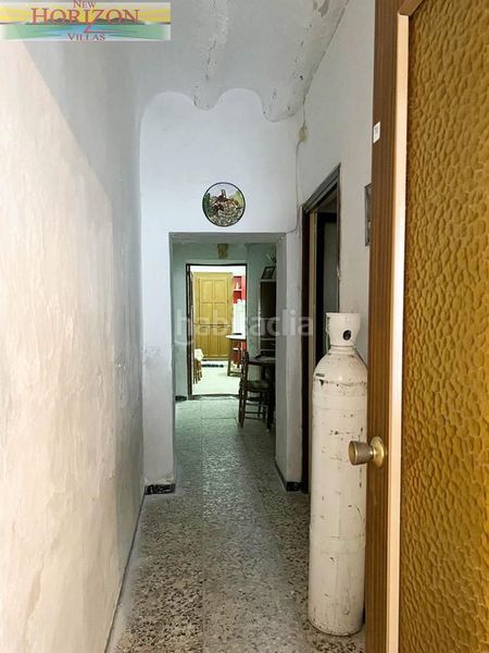 Foto fbf9608e-df8a-4043-8d60-ff66b29321e3. Casa a Fines