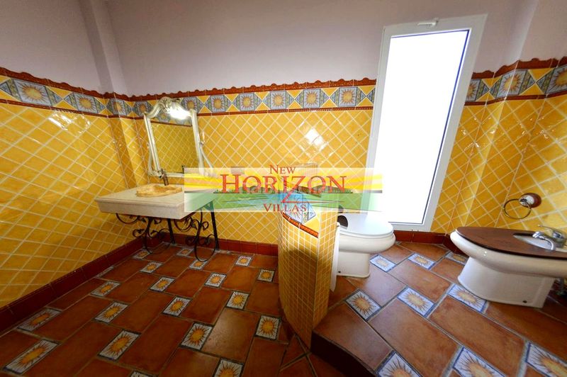 Foto 4fb070cb-6c7c-4f5c-a61d-33129684f994. Lloguer casa a Albox