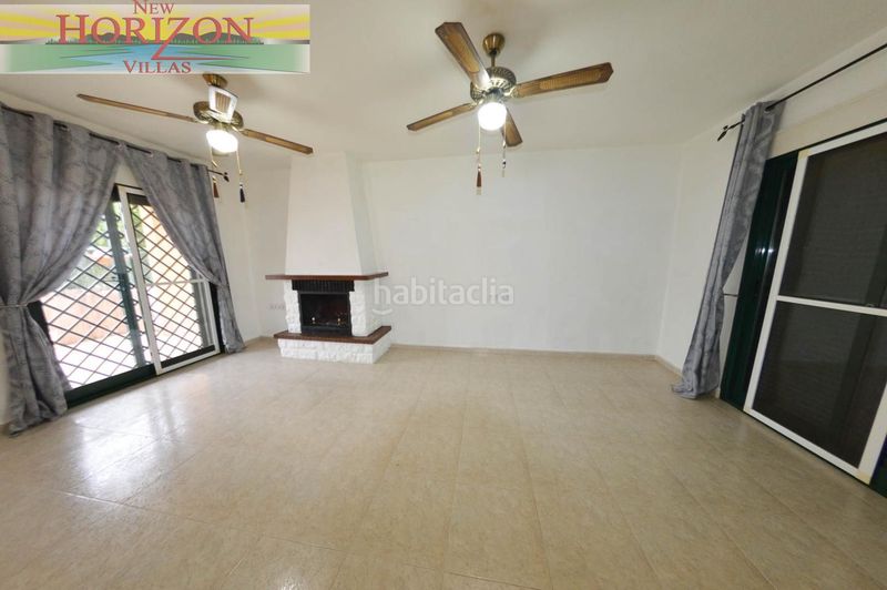 Foto 41513303-7731-406b-9ac9-df376d51ca2b. Casa a Zurgena