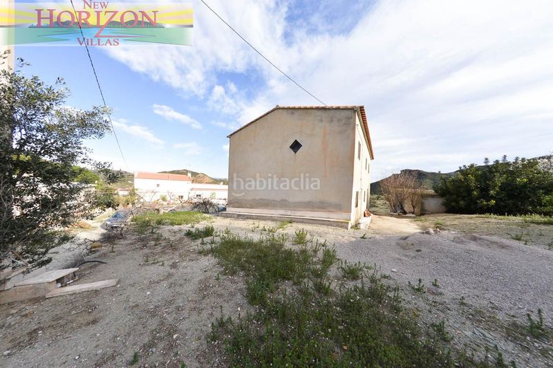 Foto a229d208-0dc3-428b-9366-bdf690951143. Masia a Lubrín