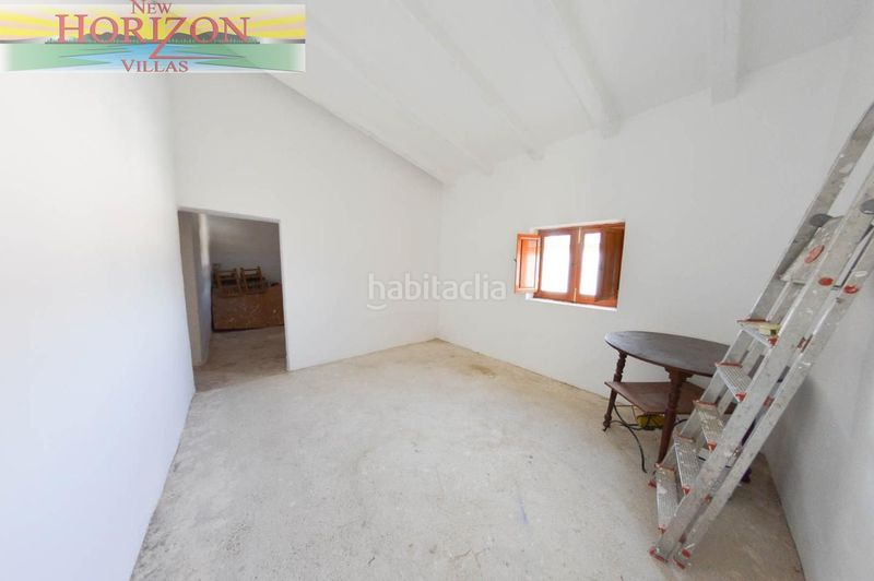 Foto d756dced-cf14-4565-86f9-587f06846fcd. Masia a Lubrín