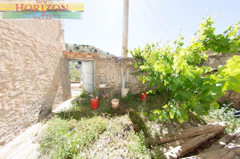 Foto 341d108b-7c84-4b0e-a038-b256a90876fc. Casa amb aparcament a Taberno