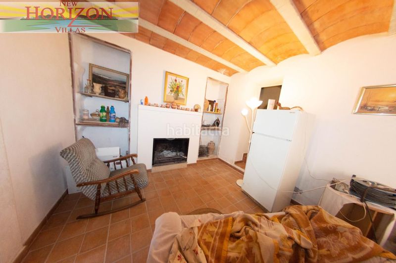Foto 6636fca3-892f-494e-88d5-541a3c536789. Casa amb aparcament a Taberno
