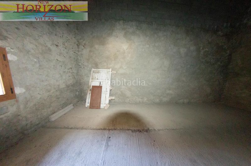 Foto c198982d-5a66-4604-9931-8a4487187b61. Casa amb aparcament a Taberno