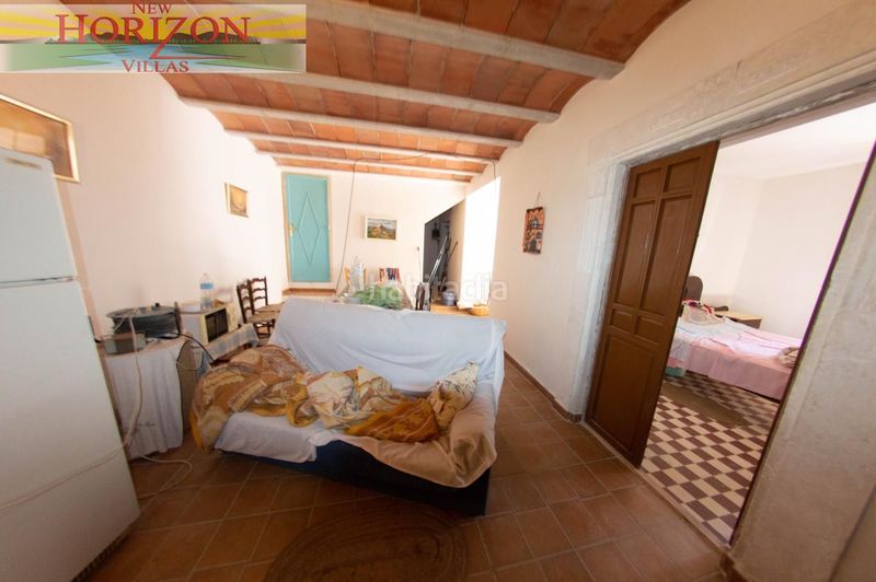 Foto dd3600ce-01cc-4473-befb-8e6d96506605. Casa amb aparcament a Taberno