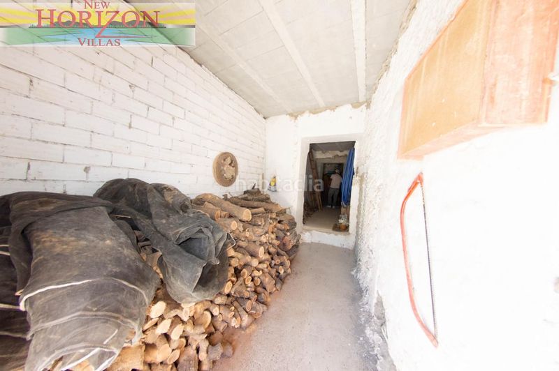Foto ed7ec1e1-45a7-4b67-8aff-8b459bebd80a. Casa amb aparcament a Taberno