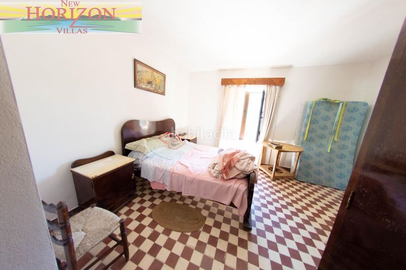 Foto fcf1c6fb-810e-43c2-8c09-7660f2e5e281. Casa amb aparcament a Taberno