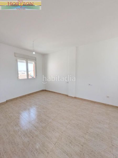 Foto e62816b7-c407-4e77-9bde-bf9220a5ab80. Dúplex amb aparcament a Zurgena