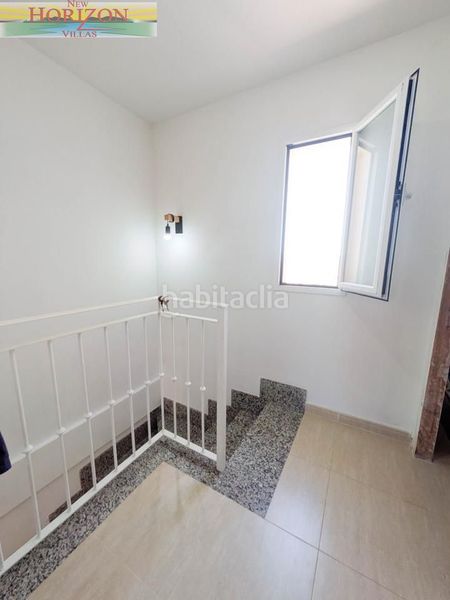 Foto cf16c7c4-f5a4-427e-b3c8-2b422435c8ee. Dúplex amb piscina a Zurgena