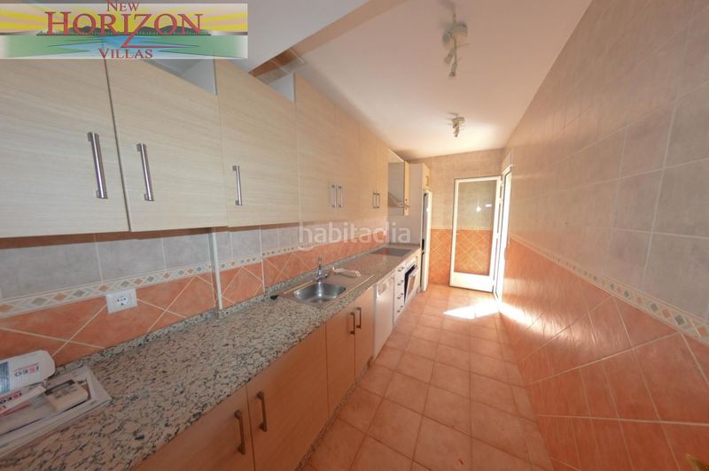 Foto adf5ccde-1802-432b-9333-f62053dd8005. Dúplex amb piscina a Zurgena