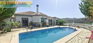Casa a Arboleas. Villa en arboleas