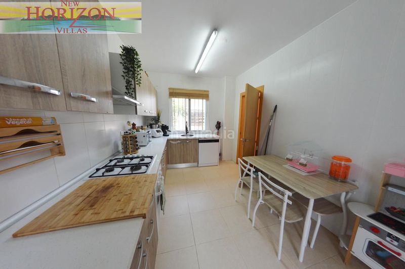 Foto d7bc9f7f-5d15-43b0-86b3-944142c7a998. Casa a Zurgena
