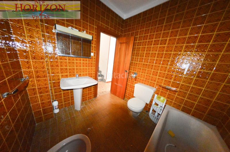 Foto 3675ac2b-990d-4275-adfd-b5e7e518835f. Casa amb aparcament a Zurgena