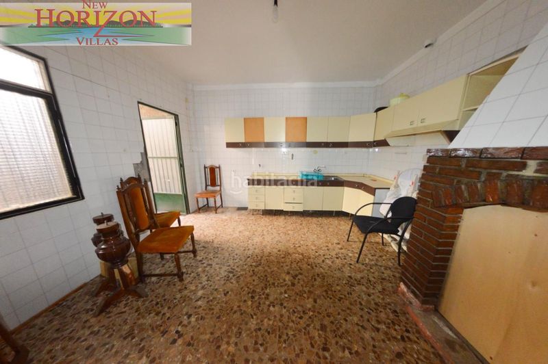 Foto 97a3c4ce-a18d-4052-834b-5145e91c97ab. Casa amb aparcament a Zurgena