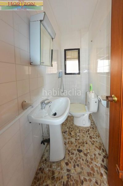 Foto f1fde332-dfef-41f0-a9fe-f7bc738c63a4. Casa amb aparcament a Zurgena