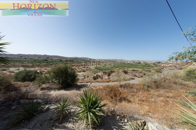 Foto b614ef20-fb60-45fc-a938-2367a2f0582a. Casa adossada a Arboleas