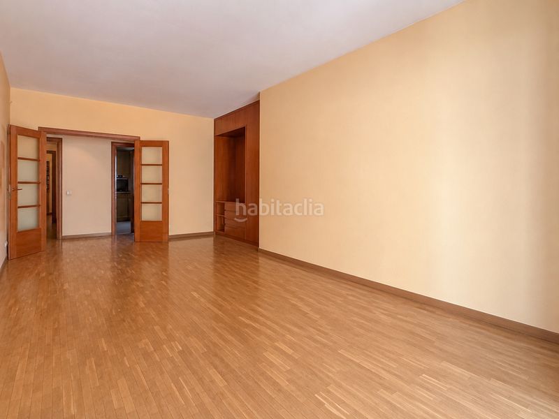 Foto daae1d8c-6d59-4a00-b16a-b1a19ac3ffd7. Pis amb calefacció a Sant Ramon - Maternitat Barcelona