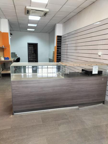 Foto ffc3686d-37a7-4922-b113-98b0d3b87a88. Location local commercial dans Aljomahima - Ermita Gabias (Las)