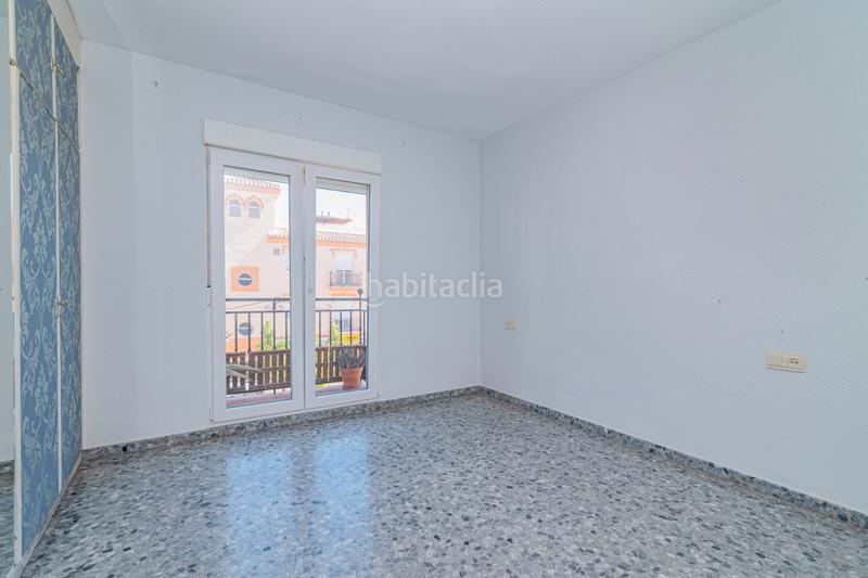 Foto c9e04f9e-b3bb-4f82-995b-a1c2a333833c. Piso ¡oportunidad única en el corazón de cullar vega! en Cúllar Vega