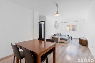 Pis a Residencial Triana - Barrio Alto. Piso 2 dormitorios con 2 baños. garaje y trastero