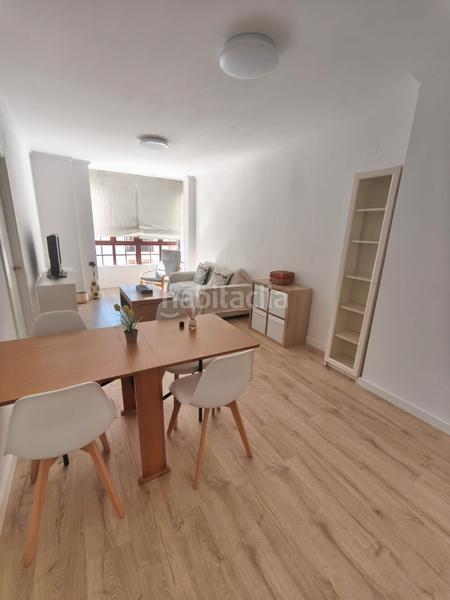 Foto 00af6032-a08b-46e3-a914-6ff7a6048a48. Miete etagenwohnung mit parking in Residencial Triana - Barrio Alto Gabias (Las)