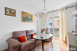 Piso en Fgares. oportunidad en el centro de granada!