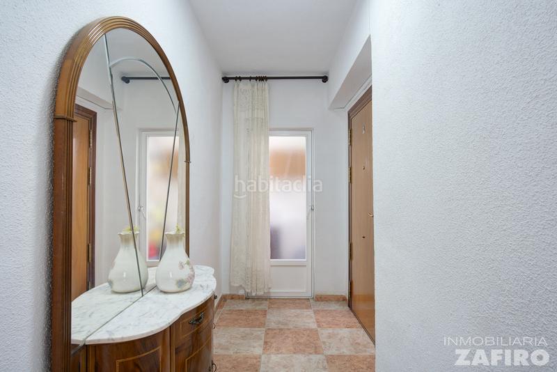 Foto 65c0b185-5fac-4782-a117-2e690e89af7c. Piso en calle granados 7 piso 2 dormitorios centro en Granada