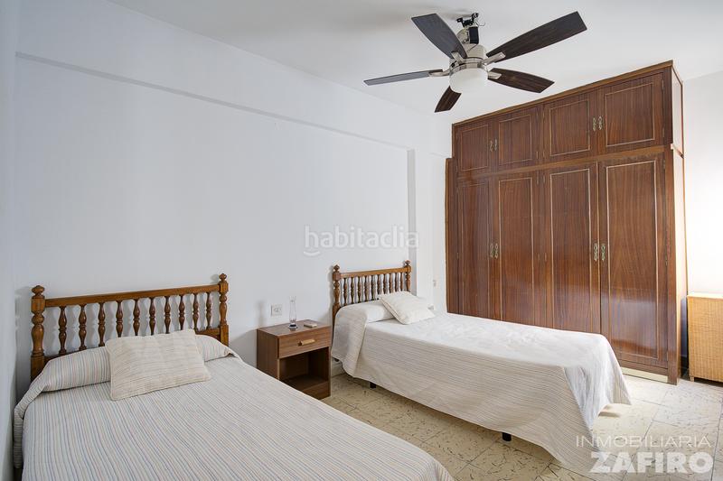 Foto b58000fd-b221-48f1-aec6-31c241abd65a. Piso en calle granados 7 piso 2 dormitorios centro en Granada