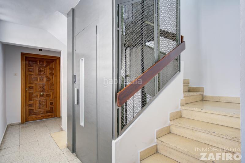 Foto eed10886-5707-4712-92fd-13ea391454a8. Piso en calle granados 7 piso 2 dormitorios centro en Granada