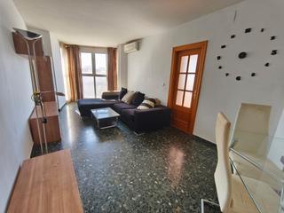 Pis a Las Flores - Huerta. Piso junto a la parada del metro de las gabias