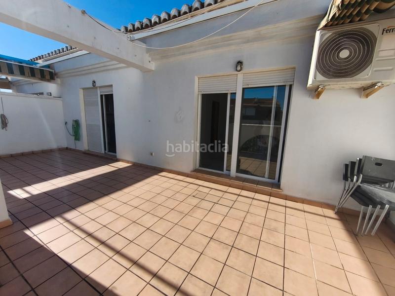 Foto 3f0f6c2e-269c-4d09-9d83-2b5733541387. Rent penthouse with parking in Parque de la Ermita Churriana de la Vega