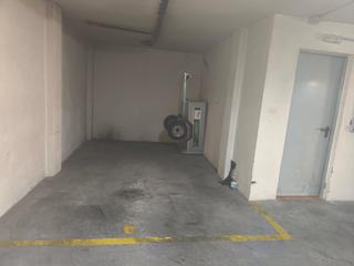 Posto auto in Cúllar Vega. Garaje en cúllar vega