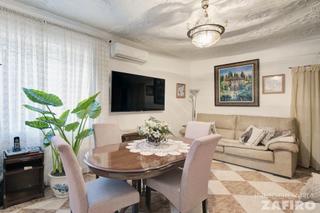 Casa a Residencial Triana - Barrio Alto. Vivienda en venta en las gabias