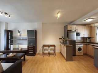 Pis a Aljomahima - Ermita. Piso 2 dormitorios con plaza de garaje y trastero