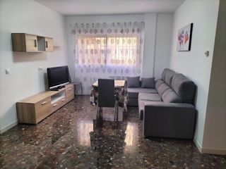 Lloguer Pis a Casco Histórico. Piso 2 dormitorios amueblado