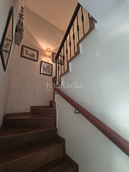 Foto 4d1e3f02-a799-4f36-9a17-7551bd375642. Casa adossada amb xemeneia calefacció aparcament piscina a Gabias (Las)