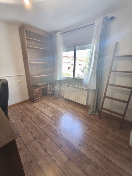Foto a38af704-ea08-48f4-819a-758c70989c29. Casa adossada amb xemeneia calefacció aparcament piscina a Gabias (Las)