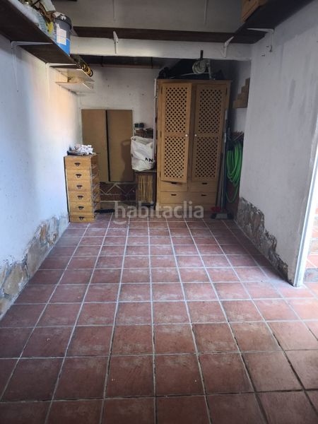 Foto dd2470cf-f36e-4bd7-b60a-b933d5fbd4ff. Casa adossada amb xemeneia calefacció aparcament piscina a Gabias (Las)