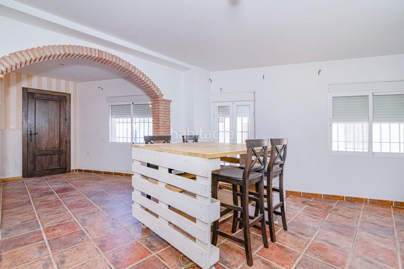 Foto 65c1e7d5-75e2-4b50-9f32-91464324710f. Casa amb aparcament a Cijuela